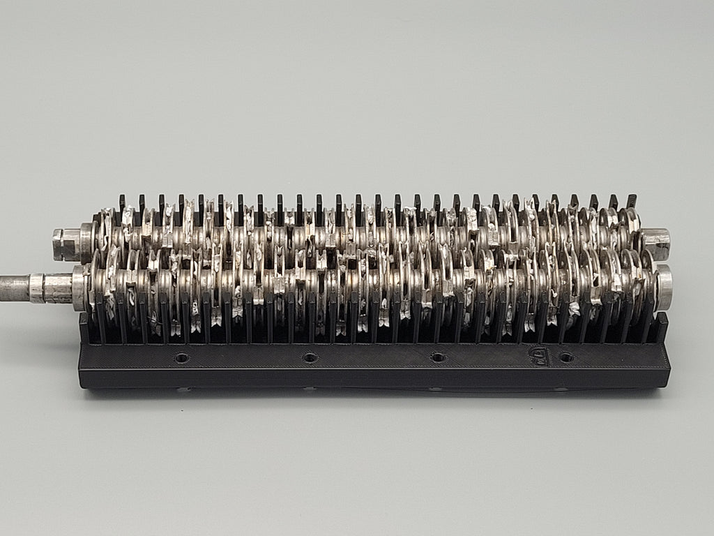 HSM Shredstar X8 X10 blade separator assembly