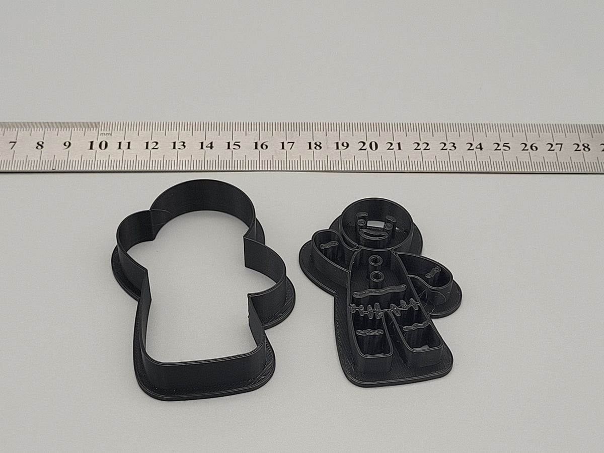 2-Piece Gingerbread Cookie Cutter with Detail Stamp – Easy Press Design