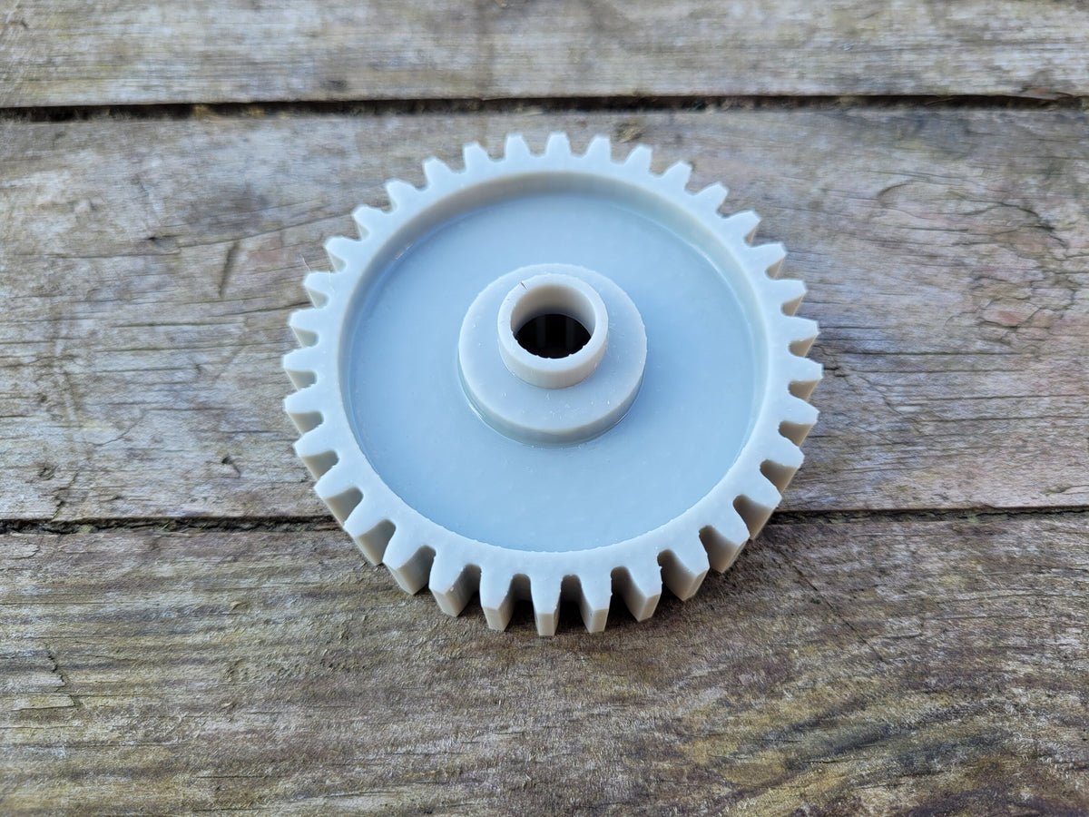 Rexel Rem 820 shredder secondary gear with metal gear socket