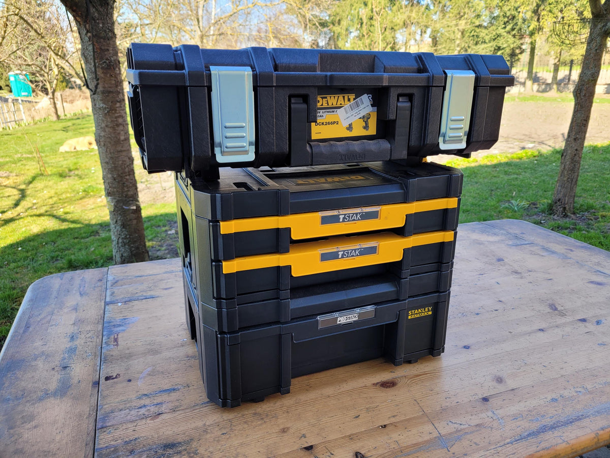 Dewalt Tstak and Stanley Fatmax to Dewalt toughsystem 2.0 and 1.0 mount adapter 1 set (bigger box on top)