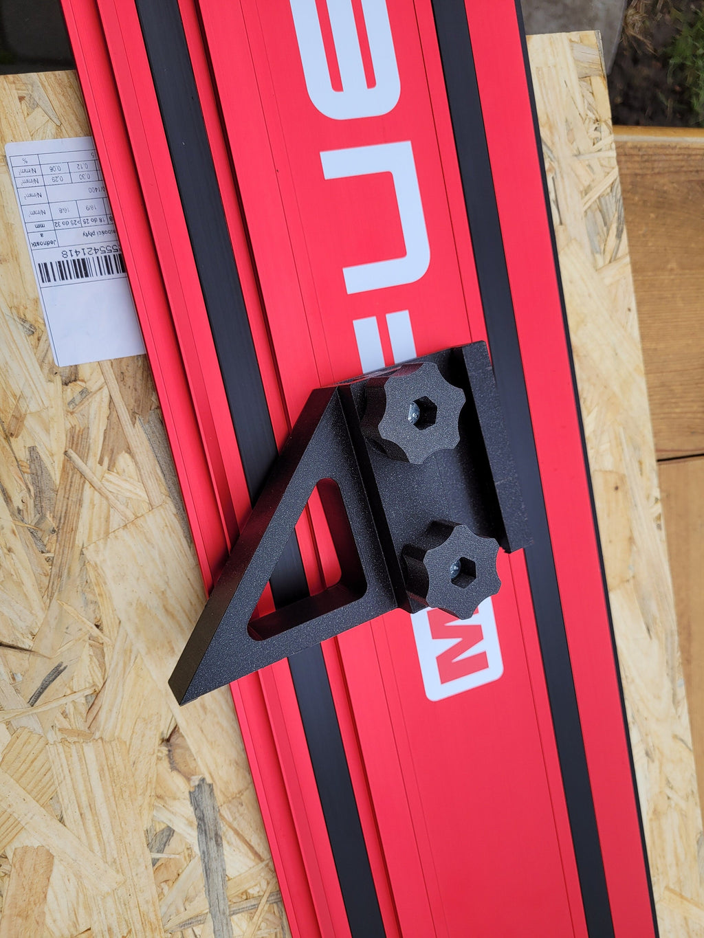 Track rail square fence for Milwaukee M18 rails