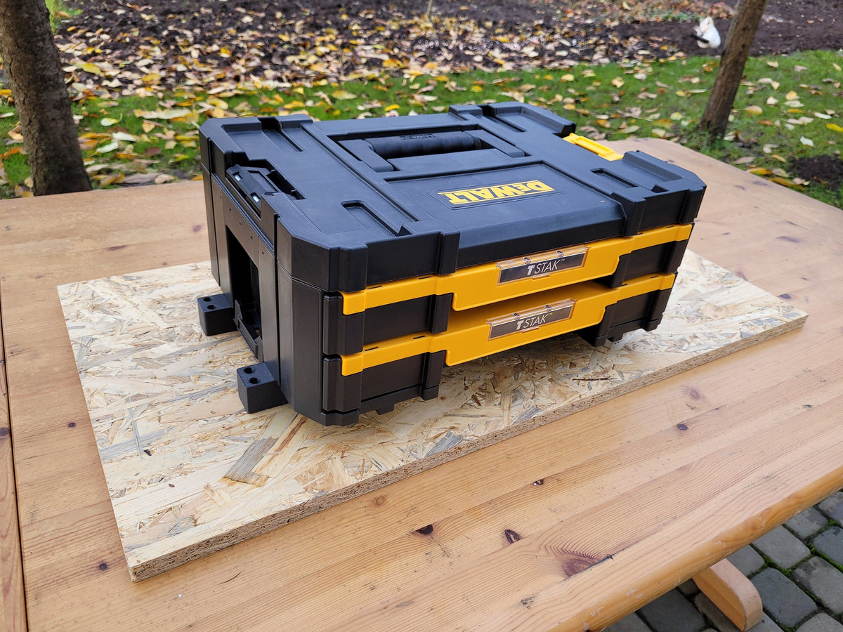 Clippable DeWalt tstak floor and wall mount (1 set)