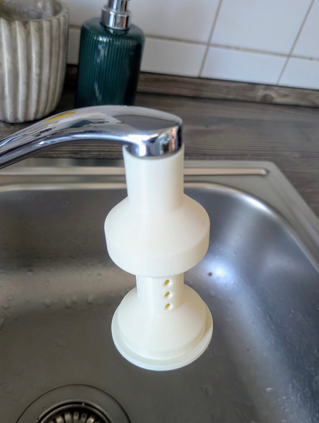 Dyson V11 & V15 Filter Cleaning Adapter
