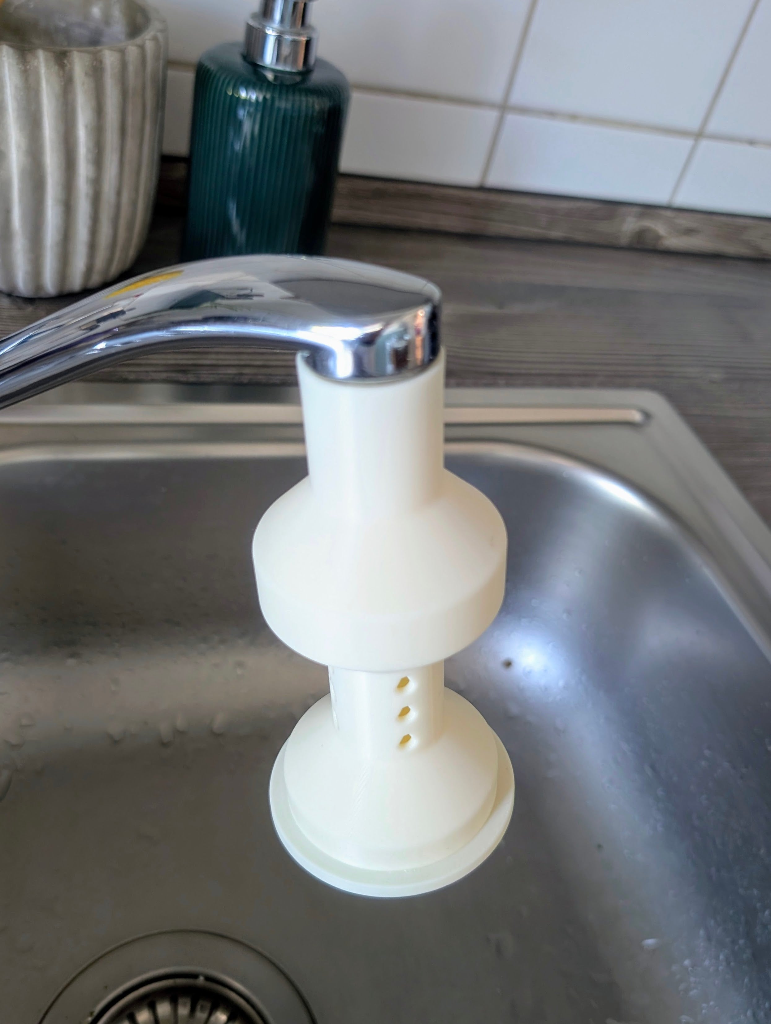 Dyson V11 & V15 Filter Cleaning Adapter