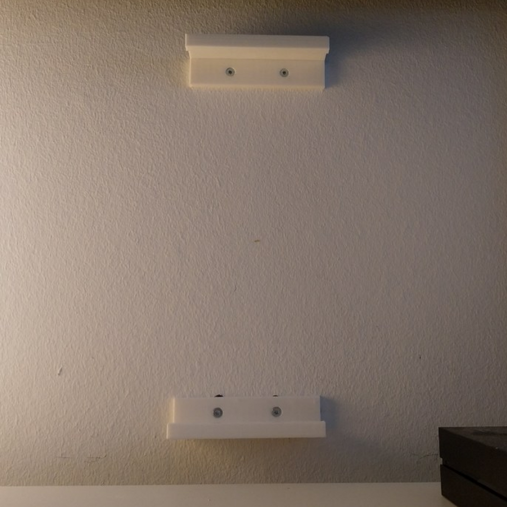 Wall mount for PS4 (PlayStation 4) Slim